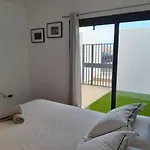 Ocean View Βίλα