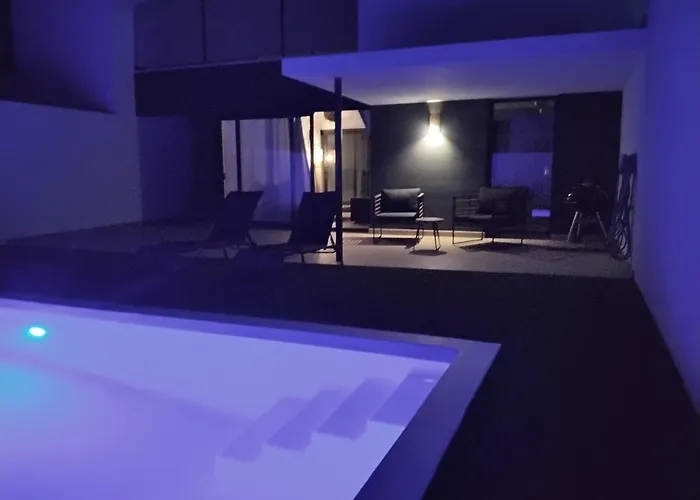 Ocean View Villa *